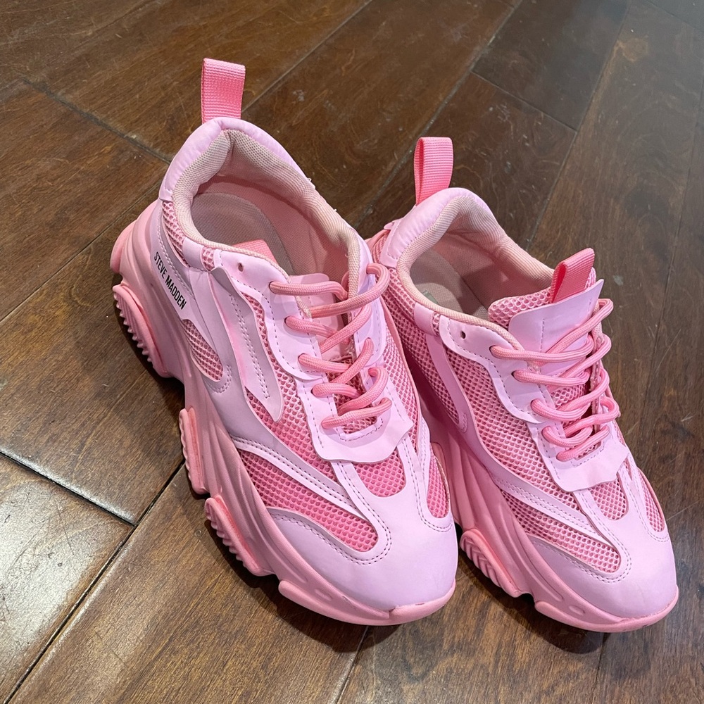 Steve Madden Possession Dad Sneakers Pink Size 9